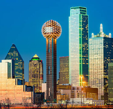 Iconic Dallas skyline for international pet shipping and transport services